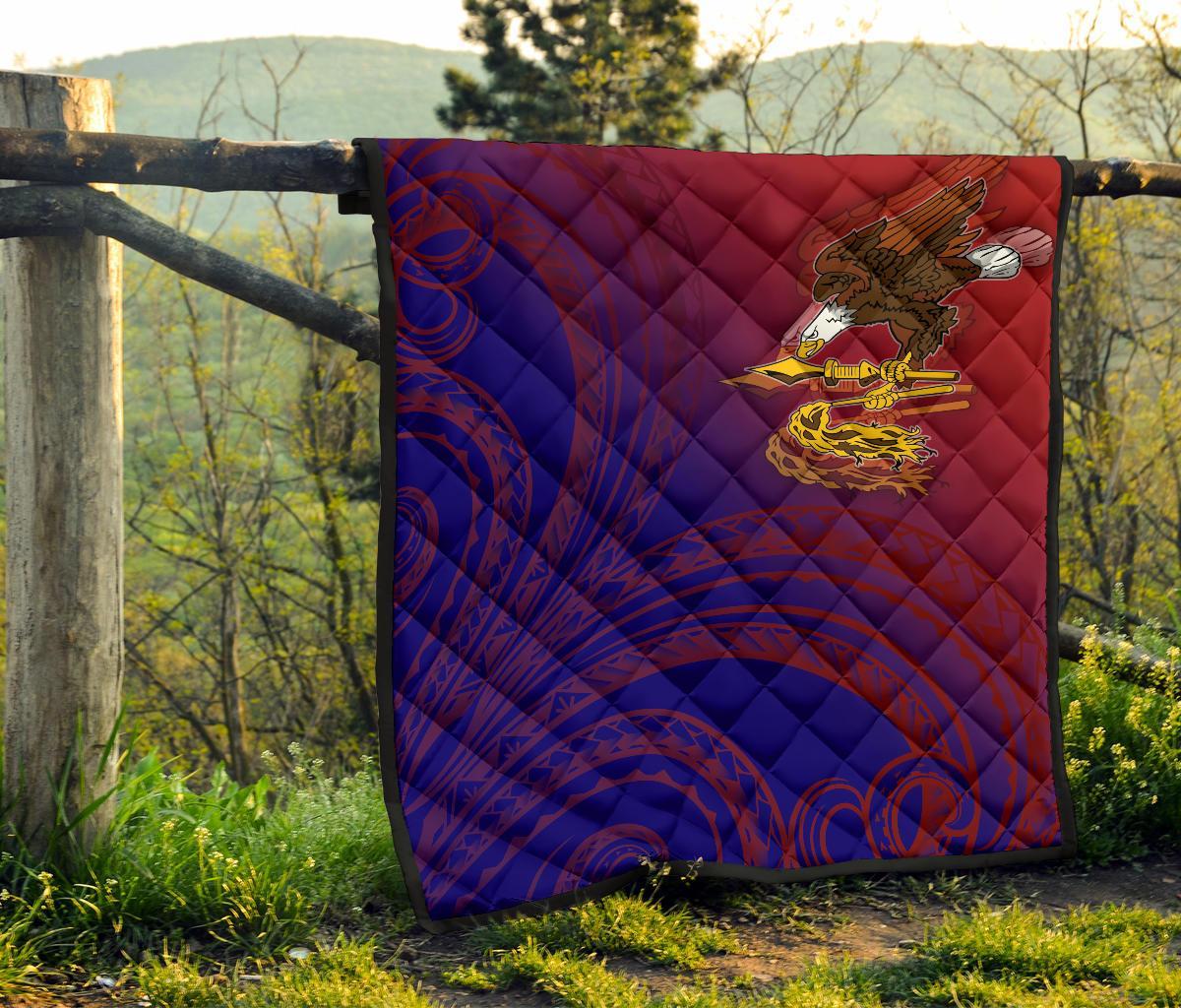 American Samoa Polynesian Premium Quilt - Bald Eagle (Blue - Red) - Polynesian Pride