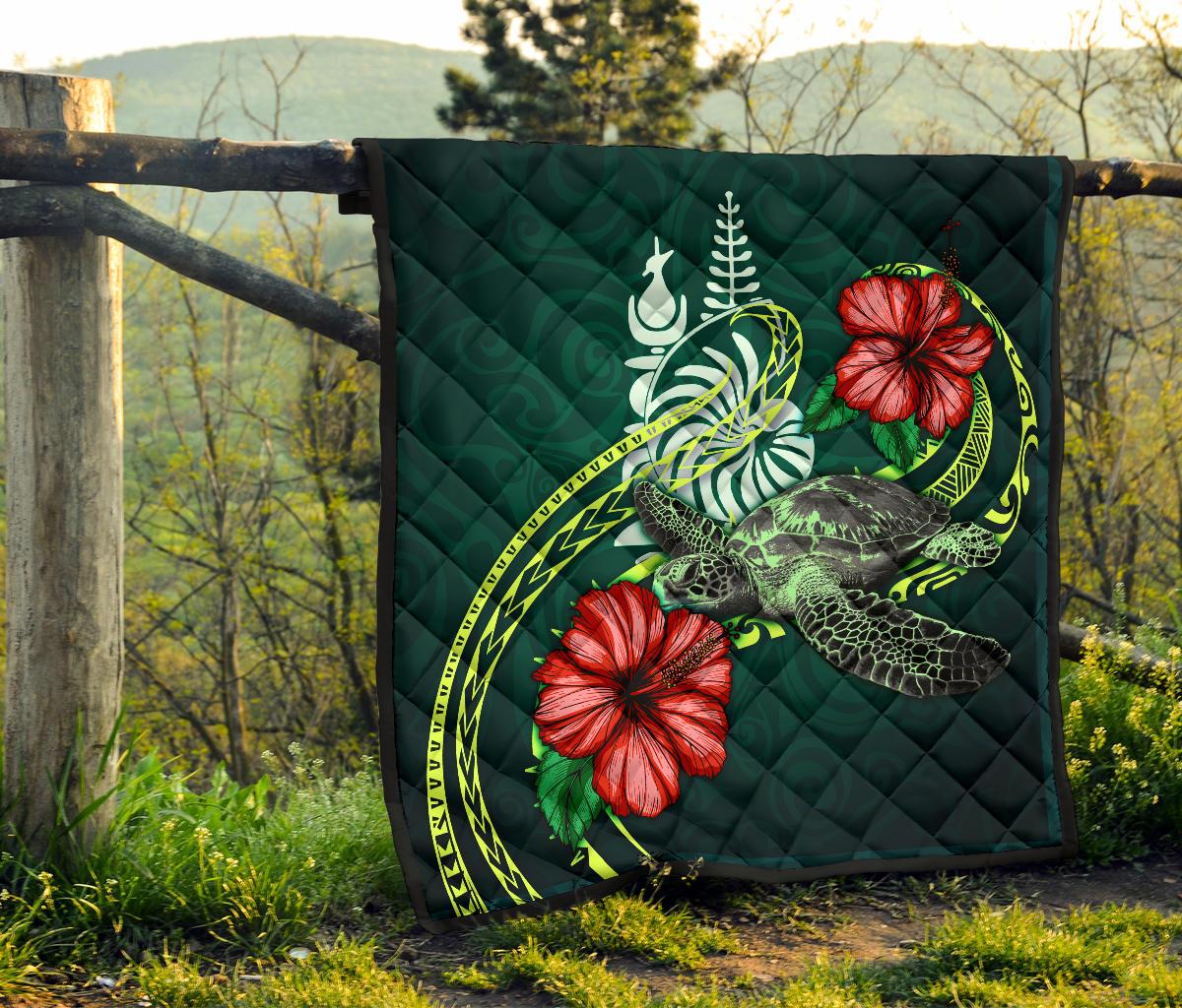 New Caledonia Polynesian Premium Quilt - Green Turtle Hibiscus - Polynesian Pride