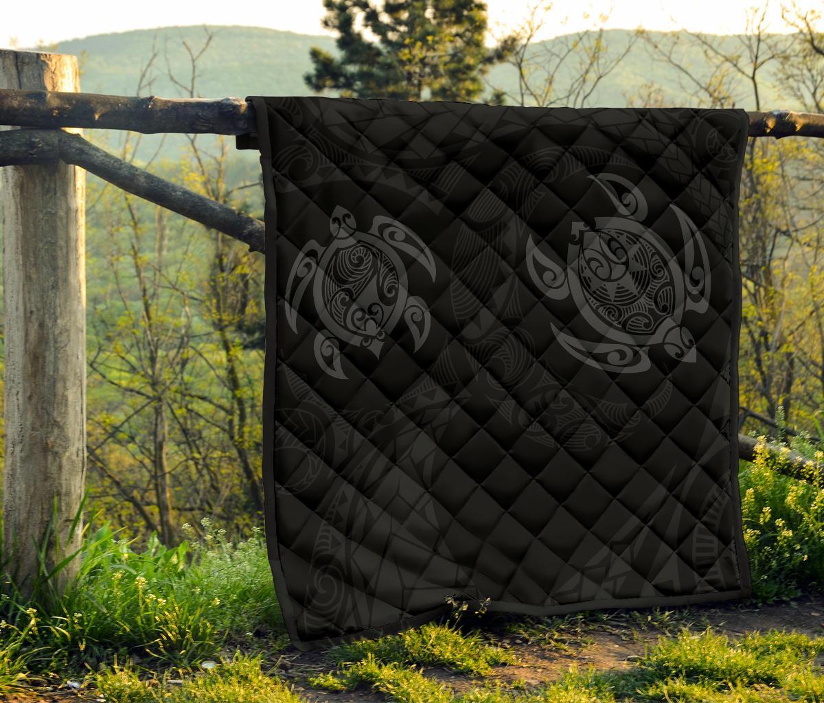 Hawaii Polynesian Turtle Premium Quilt Grey - Polynesian Pride