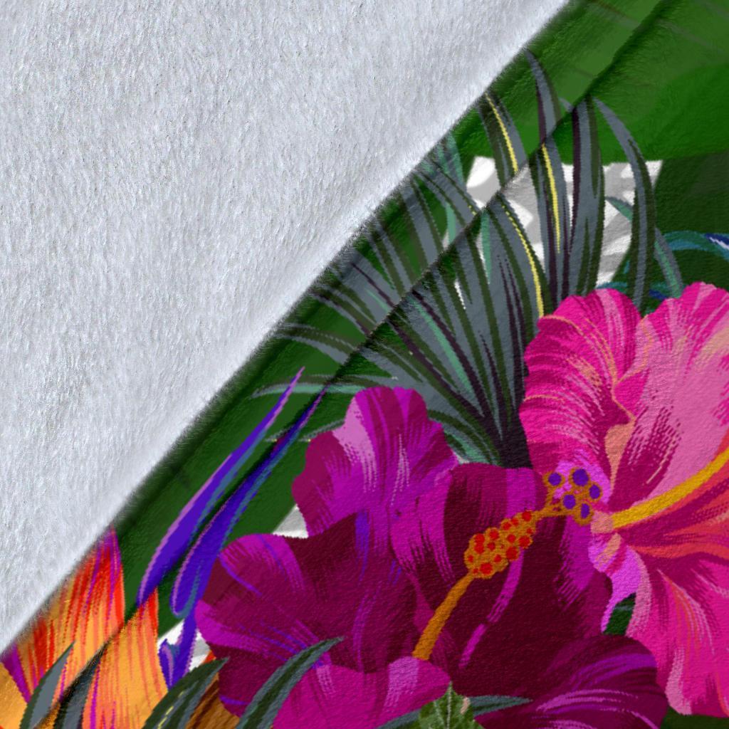 New Caledonia Custom Personalised Premium Blanket White - Turtle Plumeria Banana Leaf Crest - Polynesian Pride