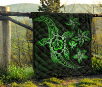 Kanaka Map Hibiscus Plumeria Turtle Art Green Polynesian Premium Quilt - Polynesian Pride