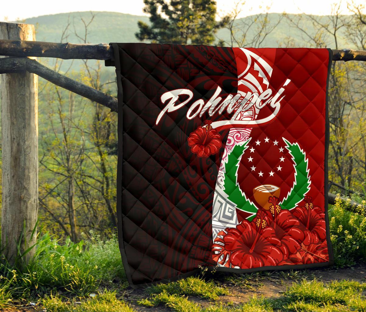 Pohnpei Micronesia Premium Quilt - Coat Of Arm With Hibiscus - Polynesian Pride