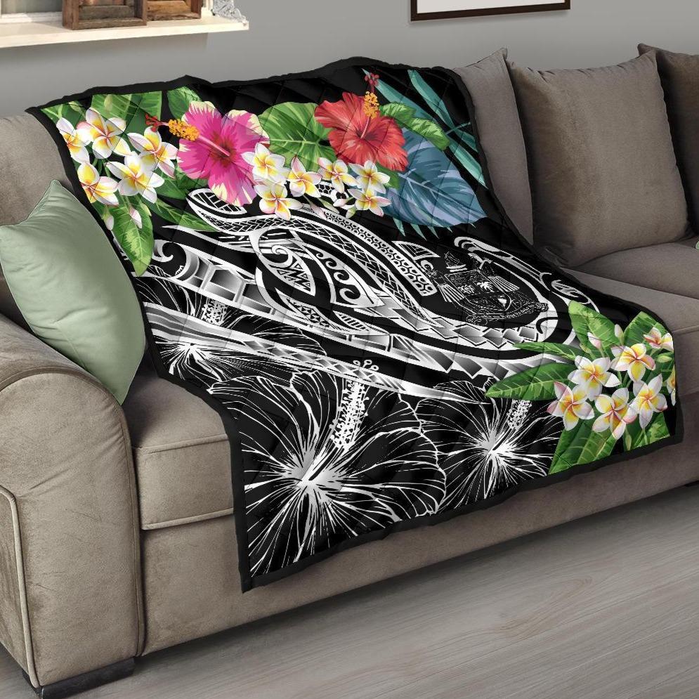 Fiji Polynesian Premium Quilt - Summer Plumeria (Black) Black - Polynesian Pride