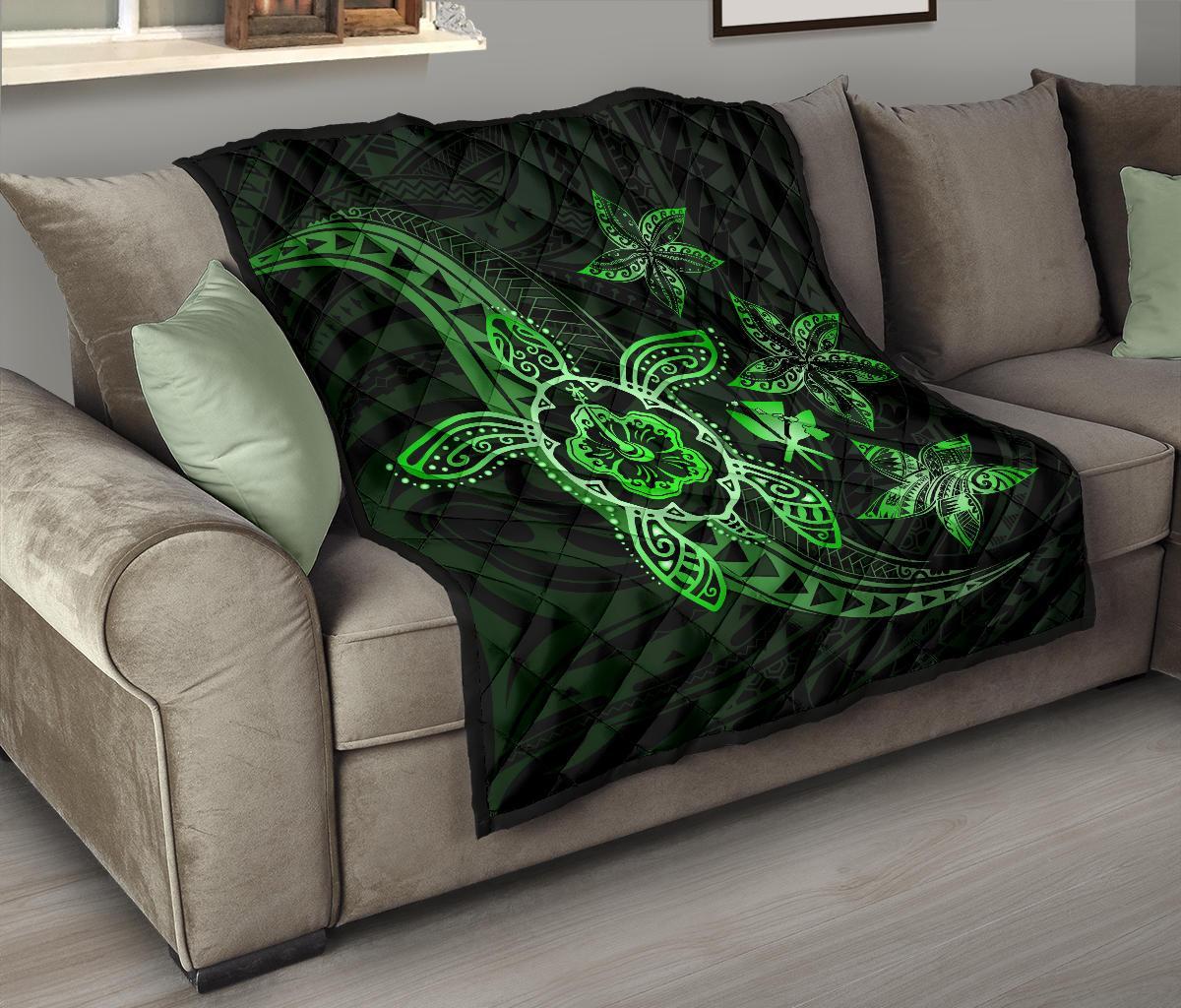 Kanaka Map Hibiscus Plumeria Turtle Art Green Polynesian Premium Quilt - Polynesian Pride