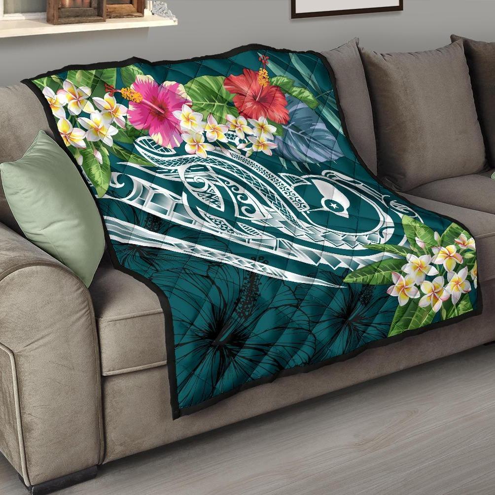 YAP Polynesian Premium Quilt - Summer Plumeria (Turquoise) Turquoise - Polynesian Pride