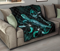 Guam Polynesian Premium Quilt - Turtle With Blooming Hibiscus Turquoise (Xyander Ver) - Polynesian Pride