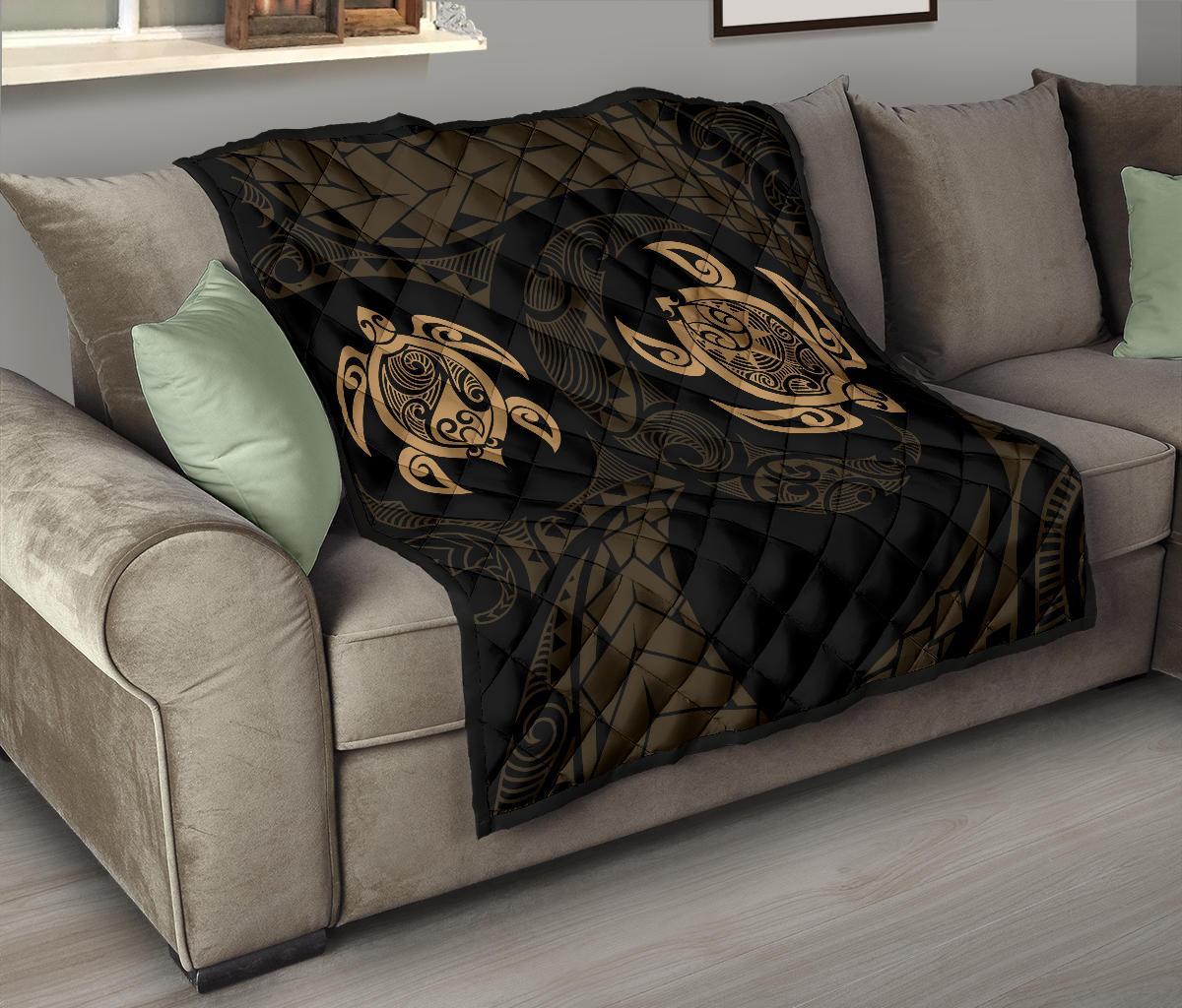 Hawaii Polynesian Turtle Premium Quilt Gold - Polynesian Pride