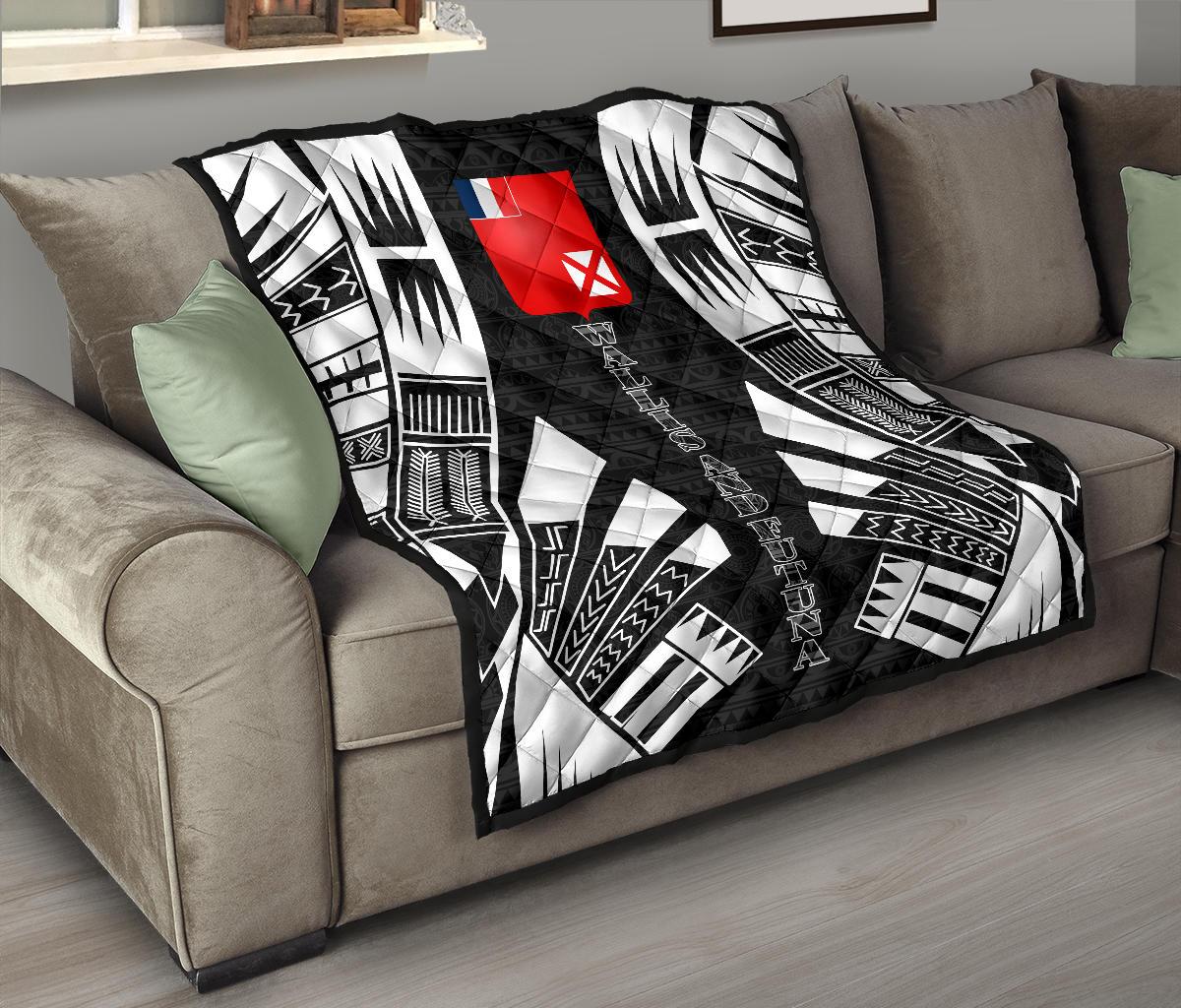Wallis And Futuna Premium Quilt - Wallis And Futuna Coat Of Arms Polynesian White Tattoo - Polynesian Pride