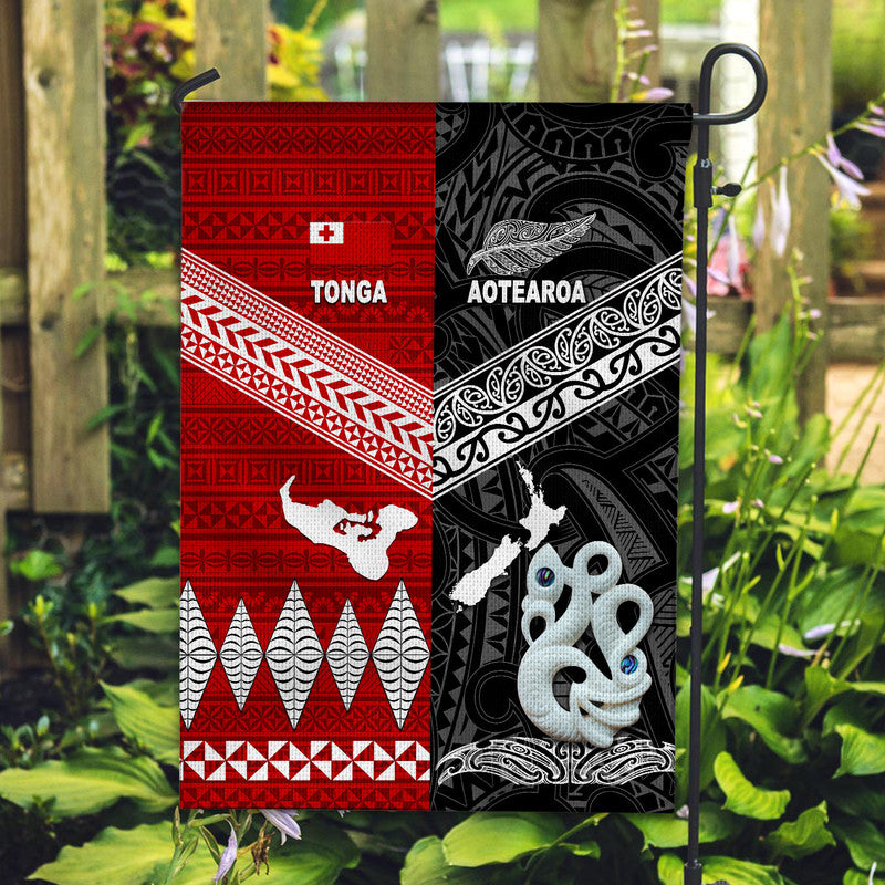 New Zealand And Tonga Flag Together - Black LT8 House Flag - Polynesian Pride