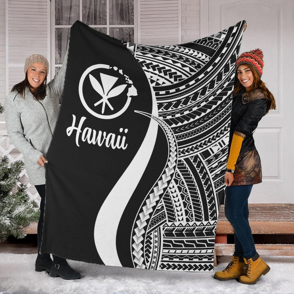 Hawaii Premium Blanket - White Polynesian Tentacle Tribal Pattern White - Polynesian Pride