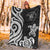 Niue Premium Blanket - White Tentacle Turtle - Polynesian Pride